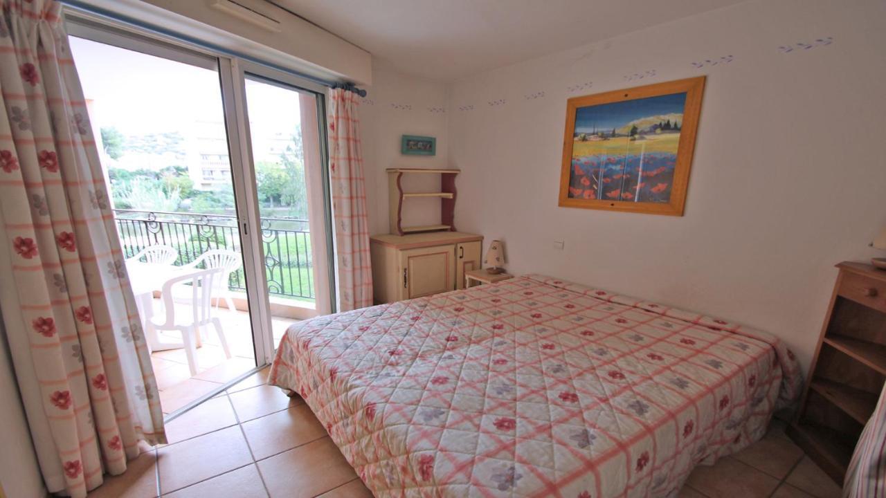 Port Marine Apartment Sainte-Maxime Ngoại thất bức ảnh