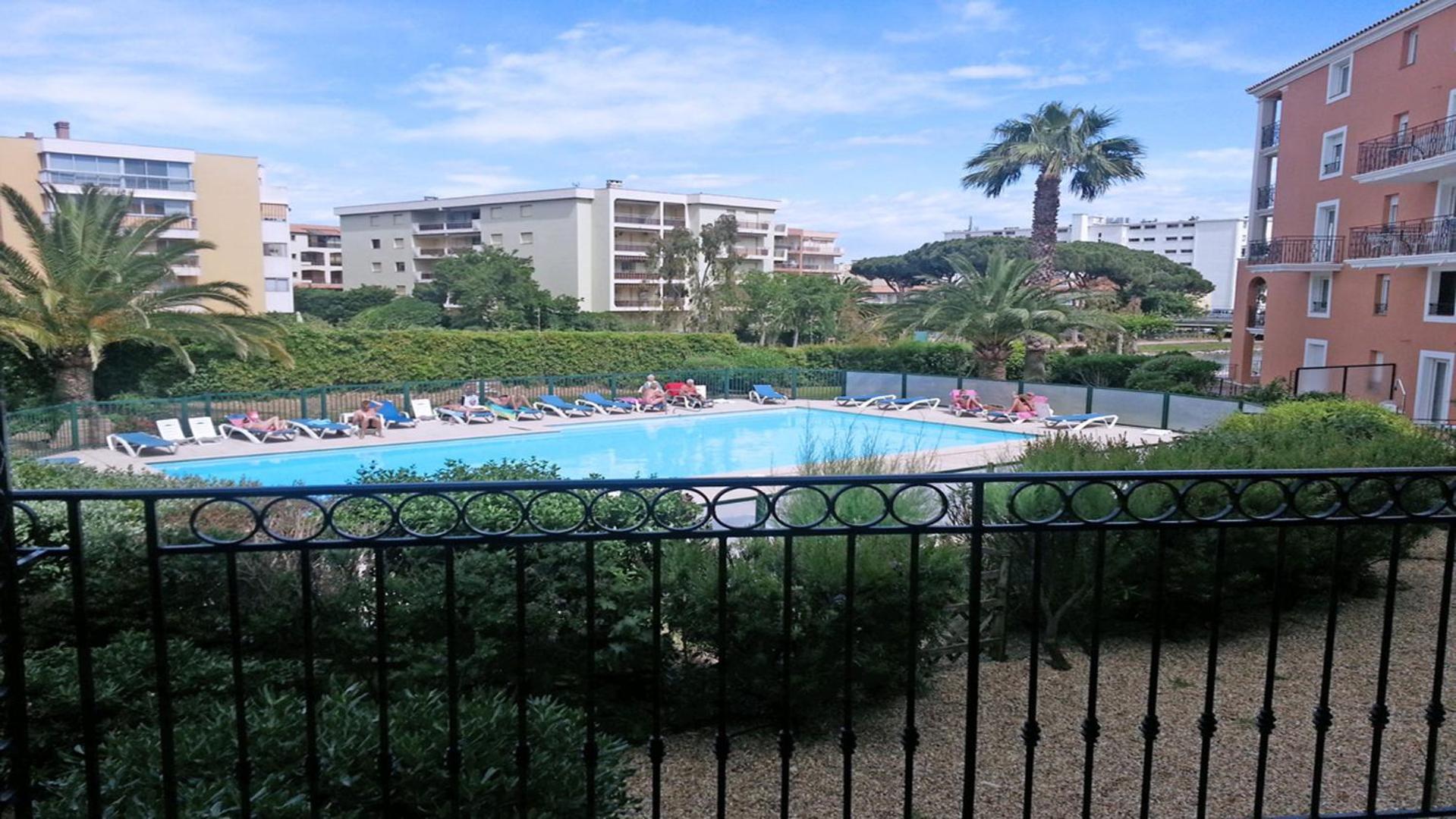 Port Marine Apartment Sainte-Maxime Ngoại thất bức ảnh